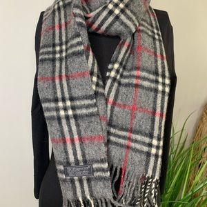 Burberry scarf